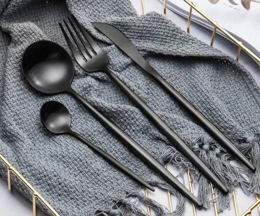 Deluxe Bestekset – Voor een Elegante en Distinctieve Tafel