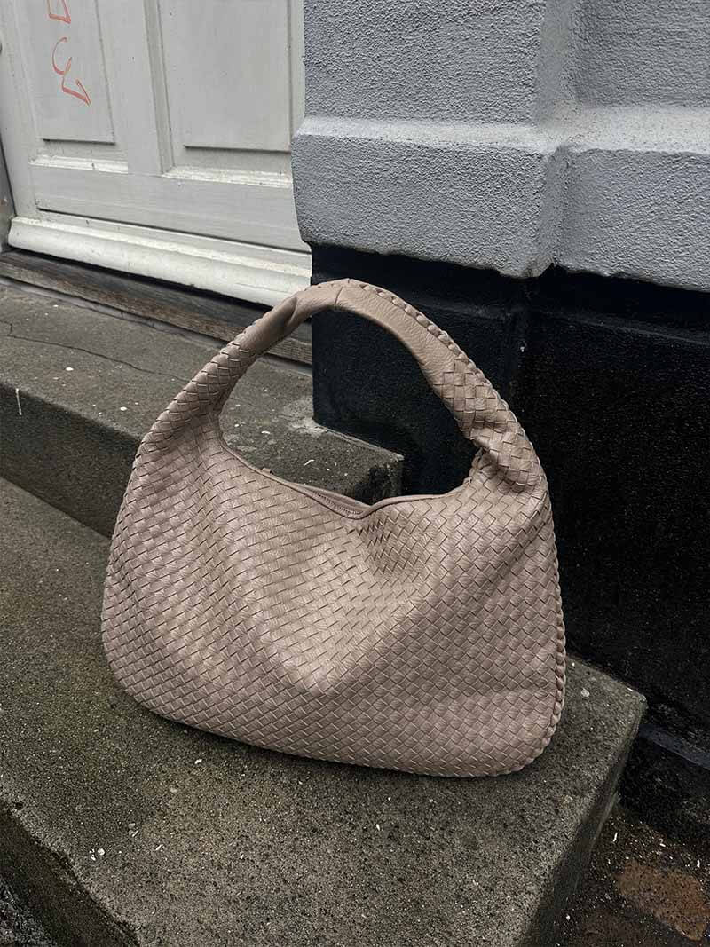 Josiane | Handtasche Geflochten – Handwerkliche Eleganz und zeitloser Charme
