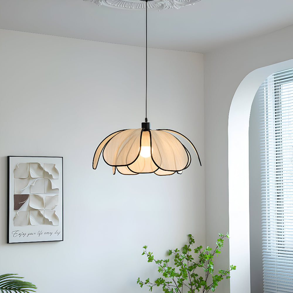 Elegante lampada a sospensione in vimini naturale - Decorazione naturale e illuminazione armoniosa