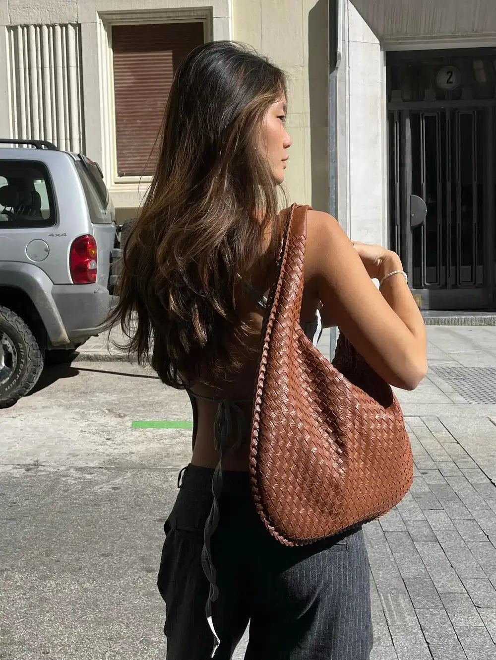 Josiane | Handtasche Geflochten – Handwerkliche Eleganz und zeitloser Charme