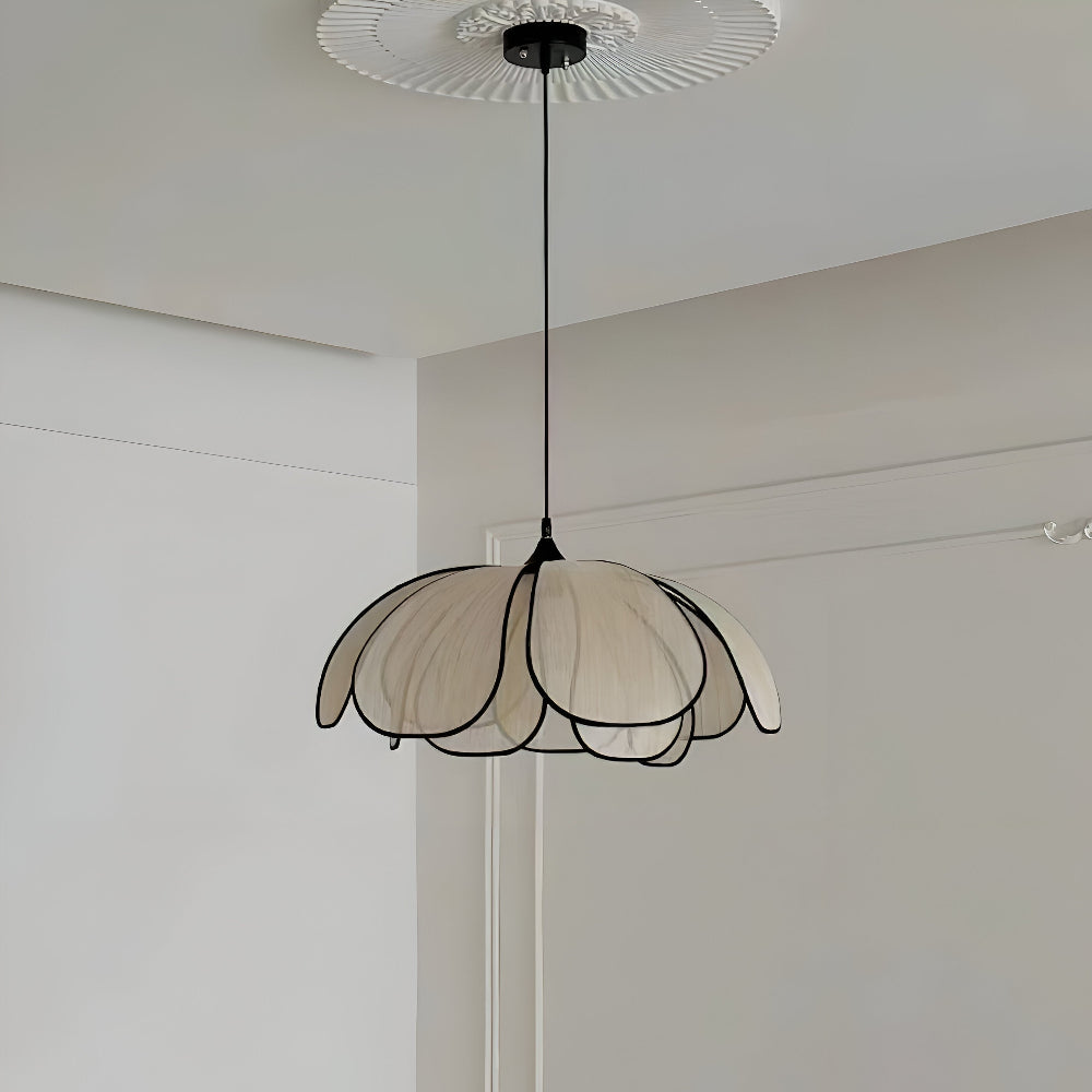 Elegante lampada a sospensione in vimini naturale - Decorazione naturale e illuminazione armoniosa