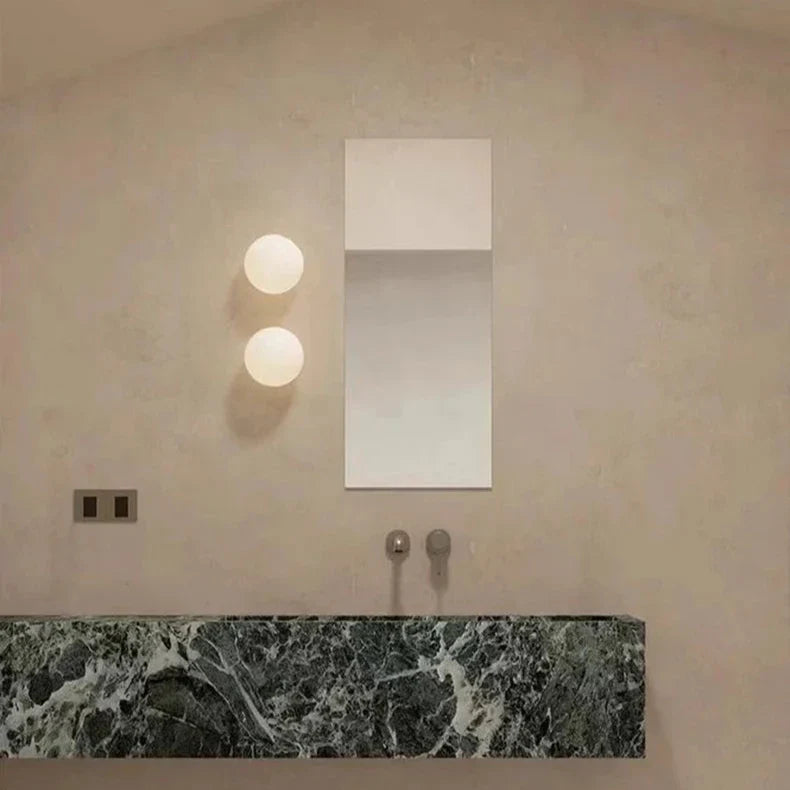 Applique Murale Ronde – Éclat Pur Et Moderne