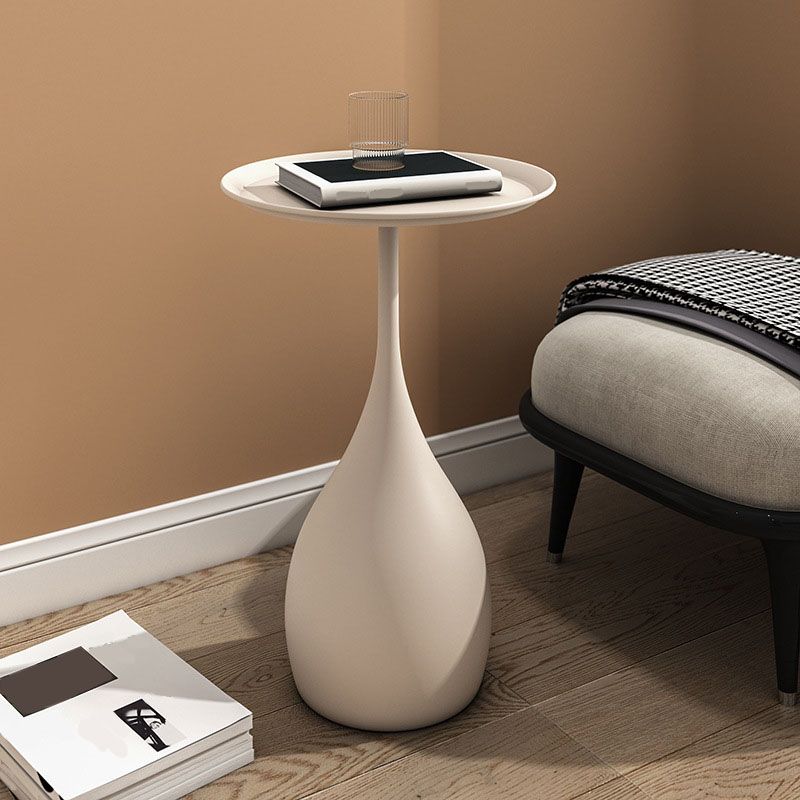 Table D’Appoint Ronde – Structure Métal Et Socle Stable