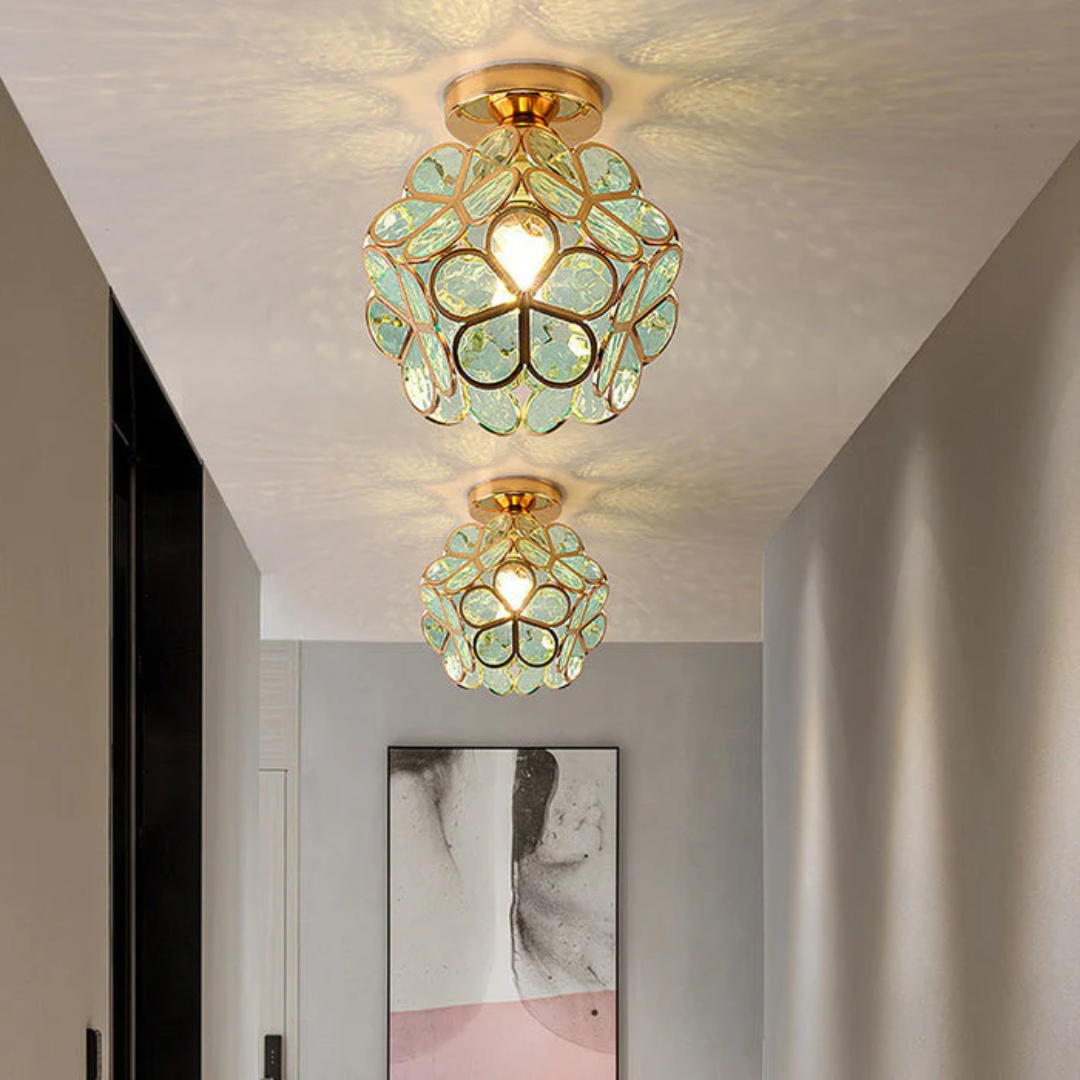 Taklampe i Blomsterform – Delikat og Moderne Design