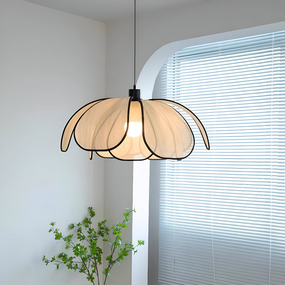 Elegante lampada a sospensione in vimini naturale - Decorazione naturale e illuminazione armoniosa