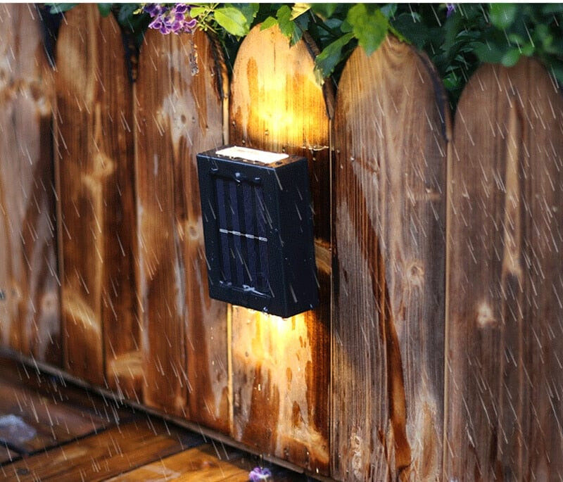Solar Wall Lamp – Automatic Lighting for Outdoors