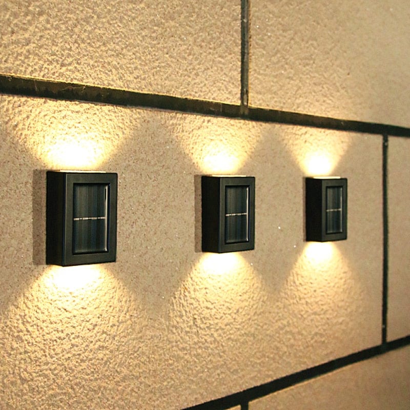 Solar Wall Lamp – Automatic Lighting for Outdoors