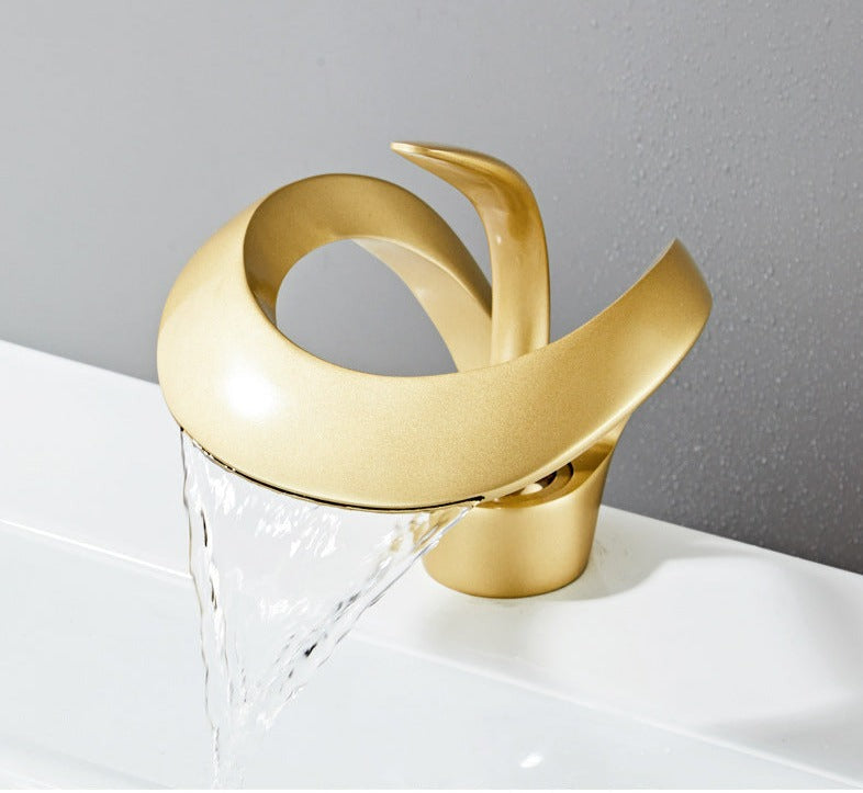 Modern Bathroom Faucet – Curved and Elegant Design