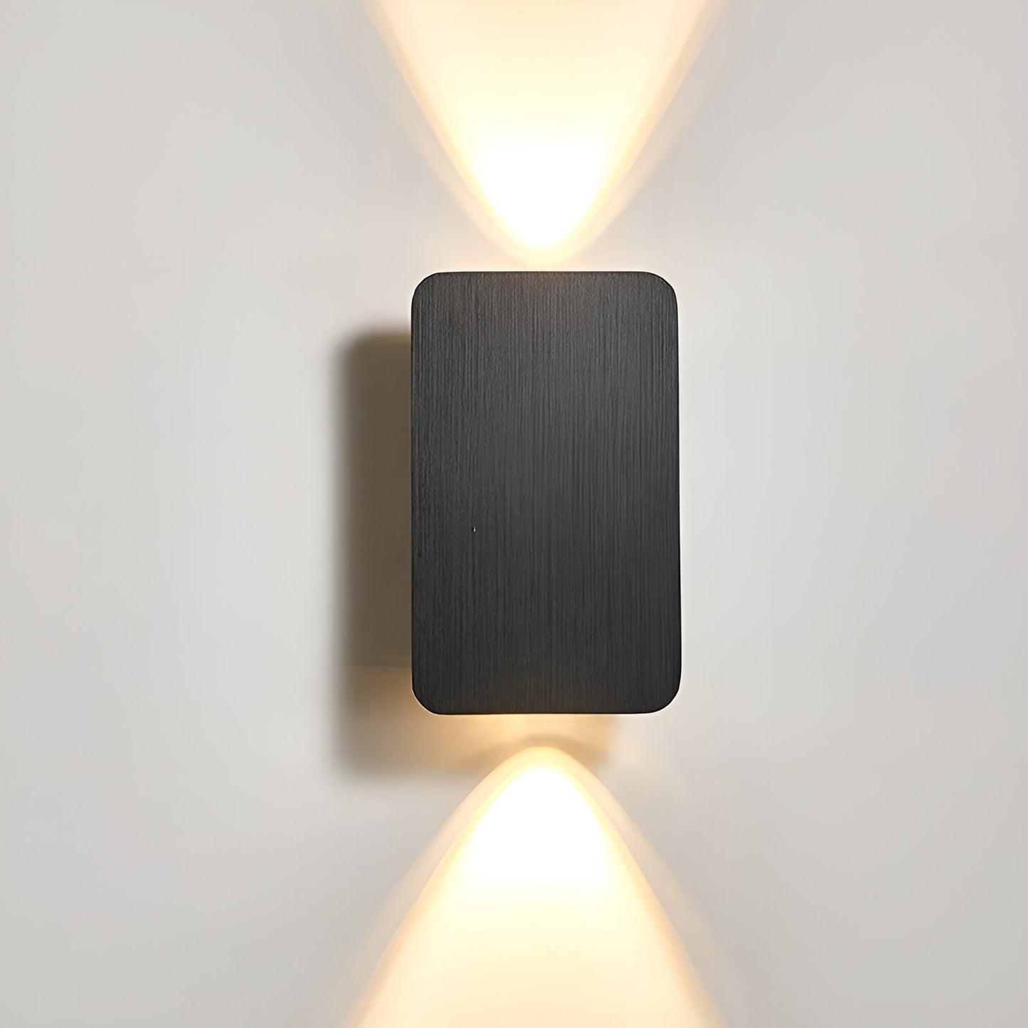 Minimalistische LED-Wandleuchte – Subtile Beleuchtung und zeitgemäße Linie