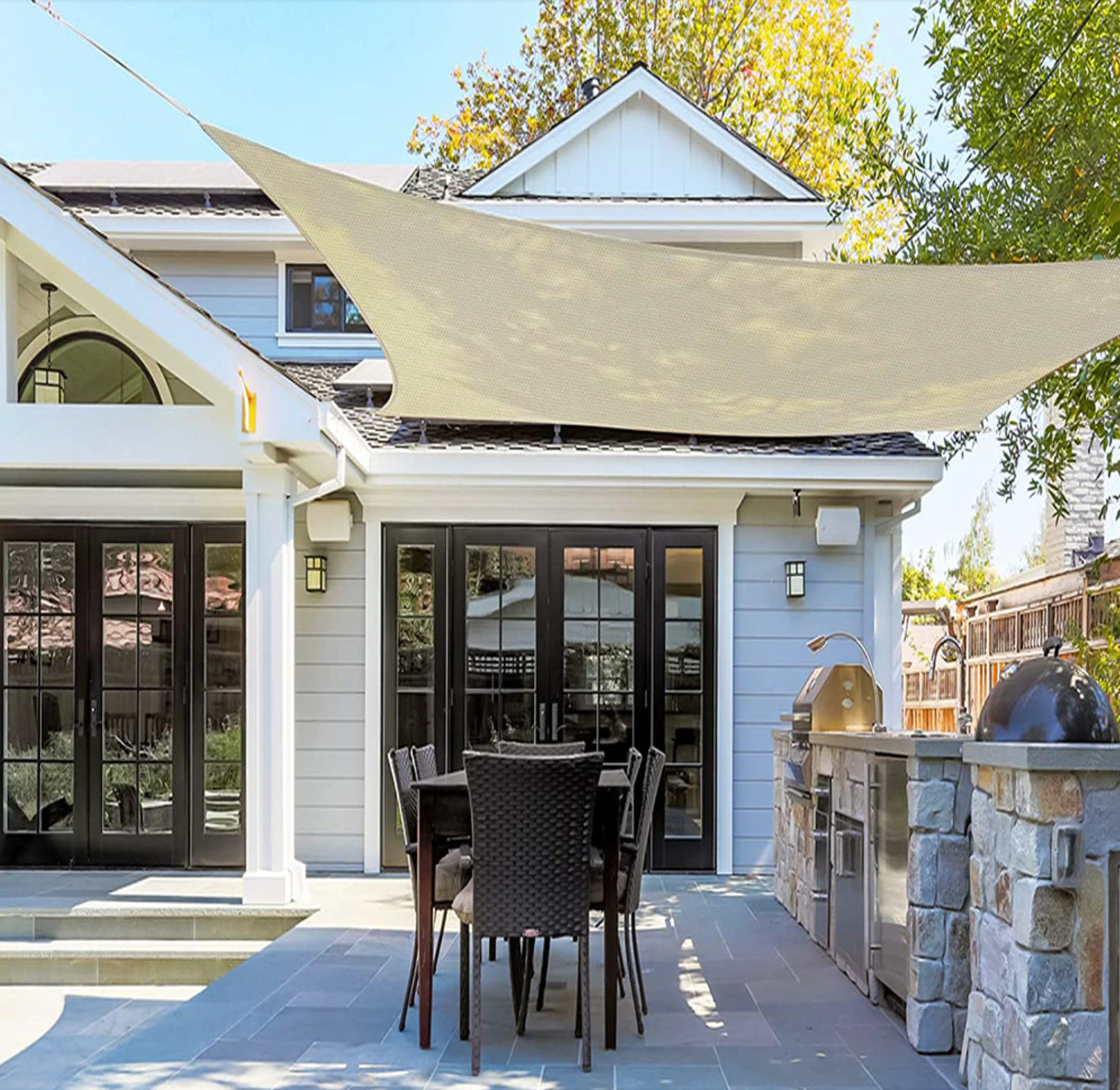 Wasserdichtes Sonnensegel – Sonnenschutz und Eleganz für den Garten