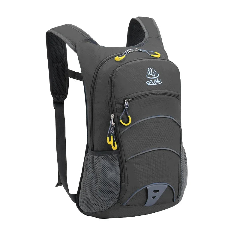 Zaino Sportivo – Compatto e Versatile 
