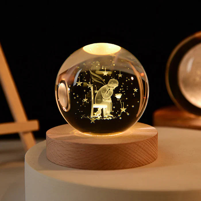 Dekorativní LED lampa – gravírované provedení a moderní styl 
