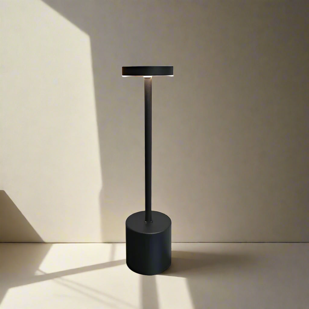 LED Bordslampa Touch Rechargeable – Praktisk och Modern Belysning 