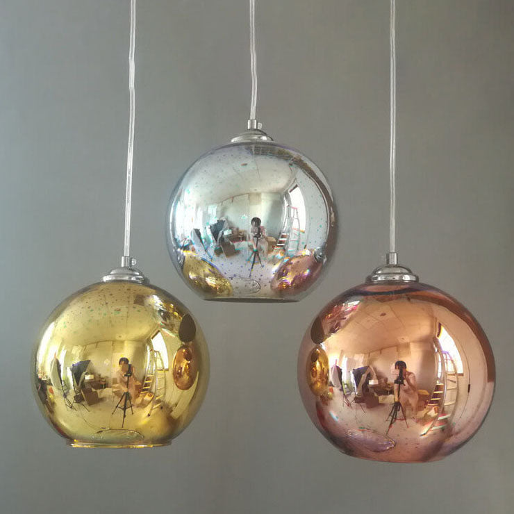 Moderne hengende lampe med fyrverkeri-effekt – visuell glans og trendy design 
