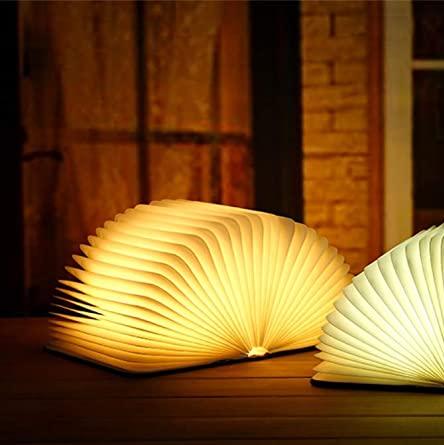 Bordlampe i bogform – Originalitet og elegance 