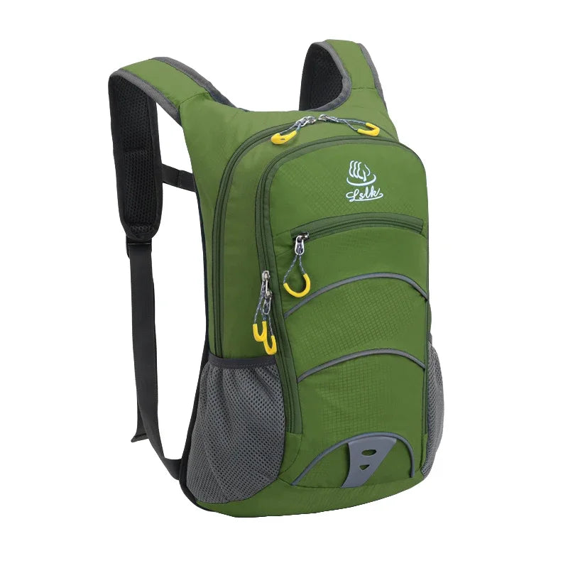 Zaino Sportivo – Compatto e Versatile 