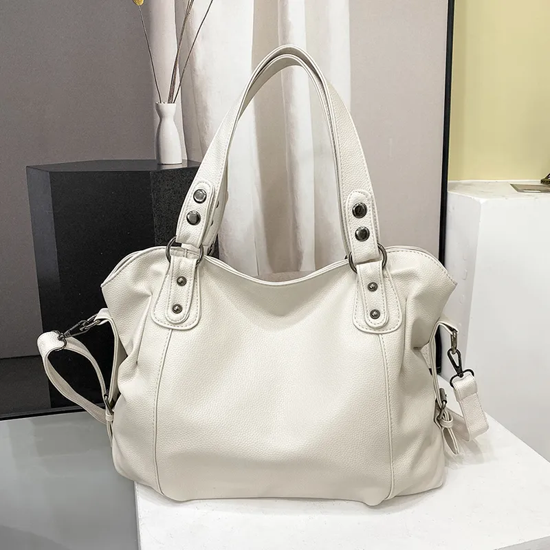 Zita | Gran Bolso De Mano Flexible Con Correa Extraíble – Elegancia Y Práctica 