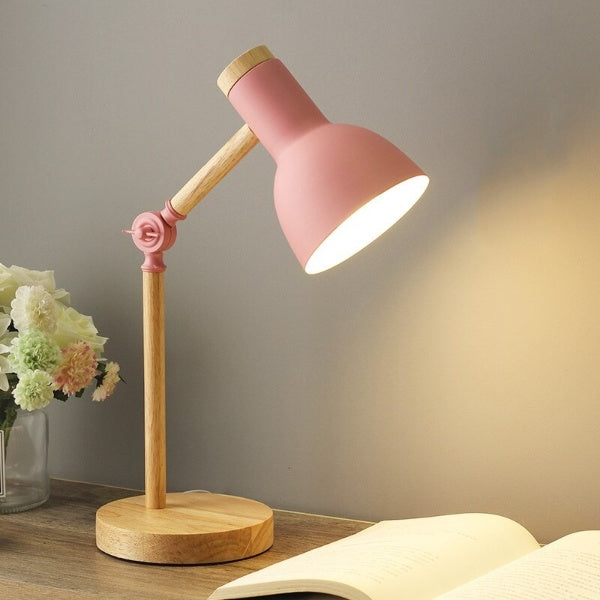 Skrivbordslampa LED – Naturlig stil och nordisk design 