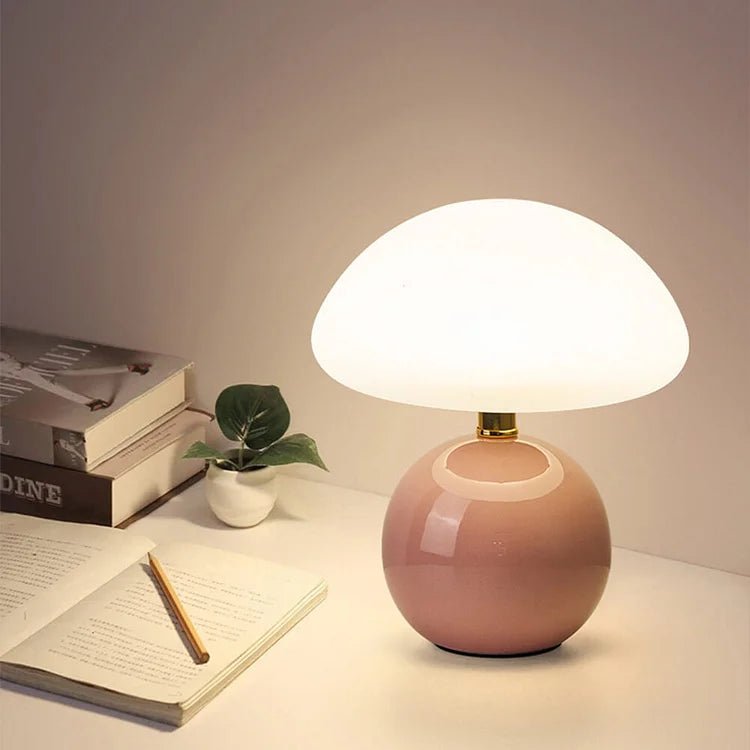 Bordslampa i form av svamp – elegans och originalitet 