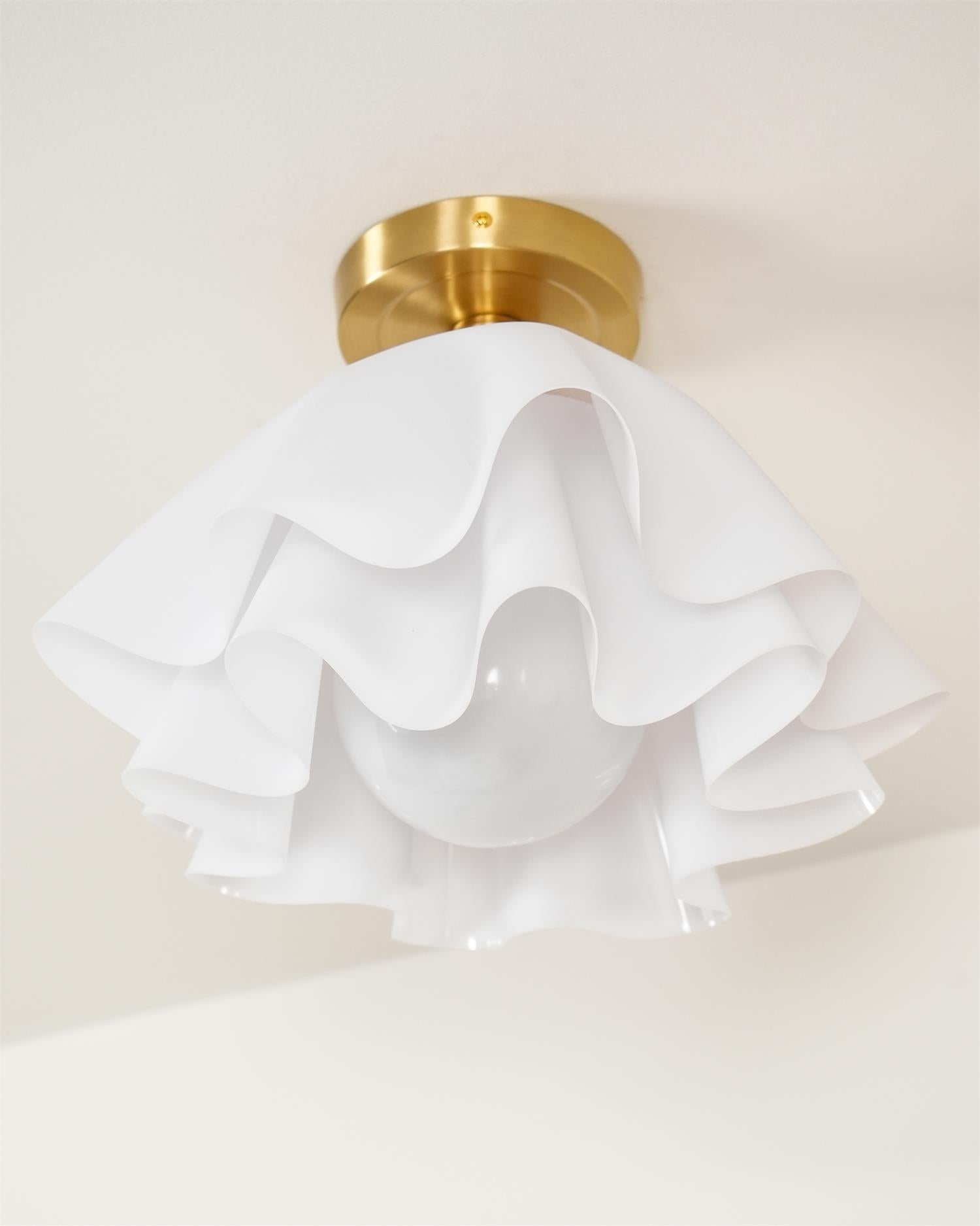 Plafonnier Moderne Élégant – Éclairage Raffiné Et Ambiance Chaleureuse