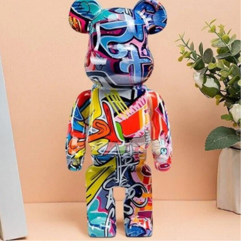 Dekorative Graffiti-Skulptur - Kräftige Farben & Urbaner Geist