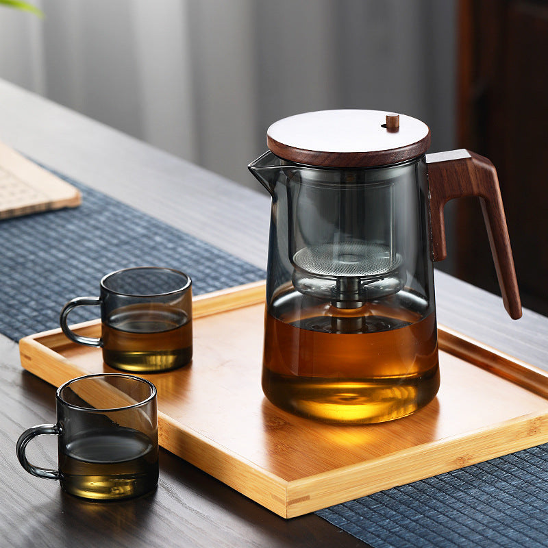 Glas Teekanna Med Infuser — Elegans Och Enkelhet I Det Dagliga 