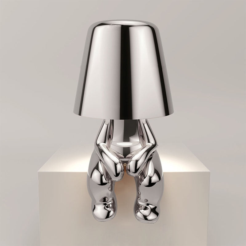 Lampă de masă modernă – eleganță minimalistă și lumină blândă 
