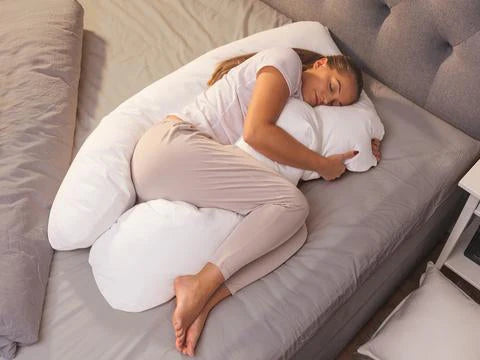 Perna de somn terapeutică – Relaxare și suport optim 